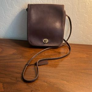 Vintage 90s Brown Coach “Compact Pouch” Crossbody Bag